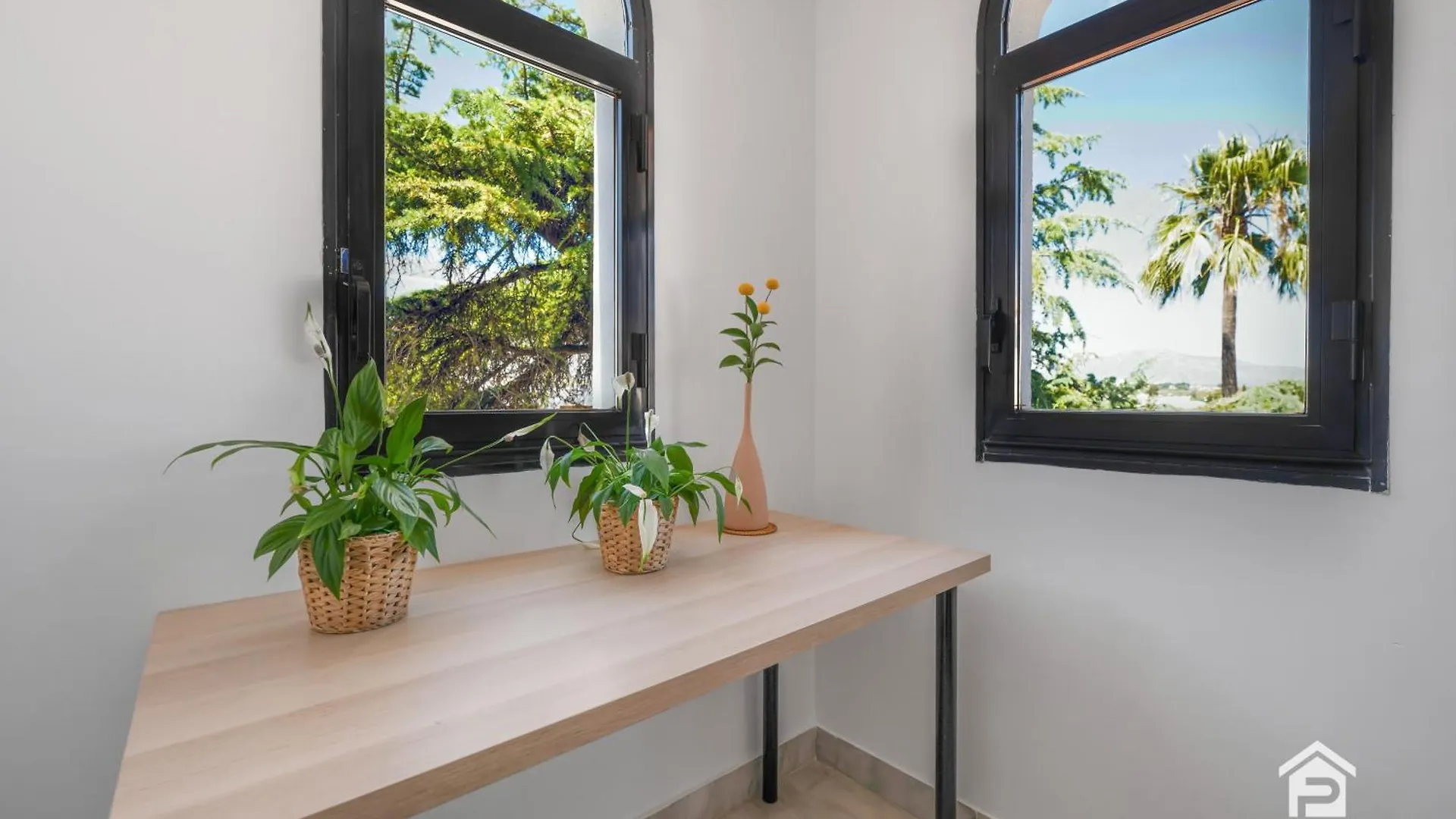 אסטפונה Charming Beachside Townhouse In Villacana